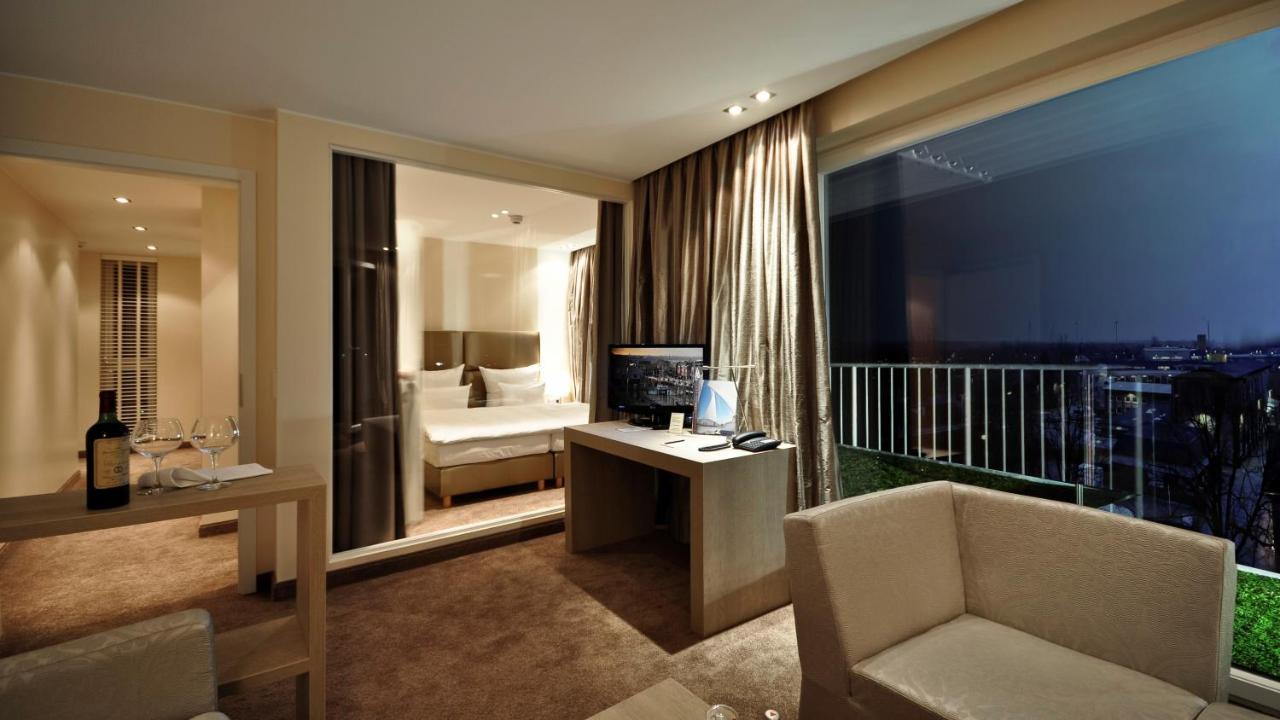 הוסום Thomas Hotel Spa & Lifestyle מראה חיצוני תמונה